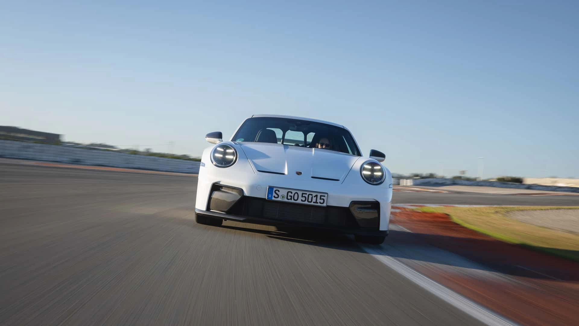 Porsche 911 gt3 2025 la prova a valencia (5)